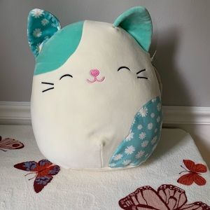 NWT 12inch Kelsa Squishmallow Cat Spring Flowers Design